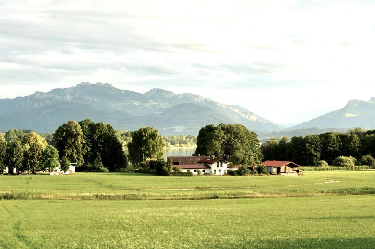 Ferienwohnung Chiemseealpenblick Breitbrunn am Chiemsee Kültér fotó